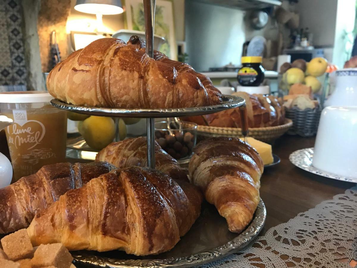 L'Ermitage Bed & Breakfast แซ็ง-วา-ลา-อูเก ภายนอก รูปภาพ