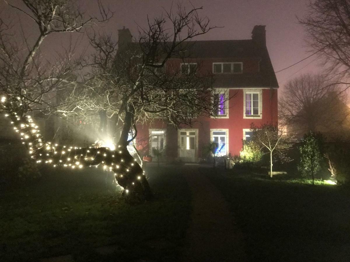 L'Ermitage Bed & Breakfast แซ็ง-วา-ลา-อูเก ภายนอก รูปภาพ